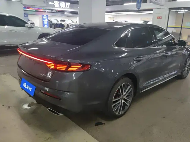 Geely Xingrui — Фото автомобиля 3