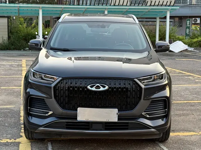 Chery Tiggo 8 — Фото автомобиля 2