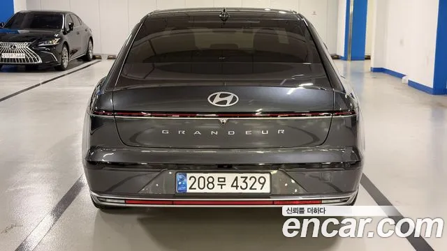 Hyundai Grandeur GN7 — Фото автомобиля 4