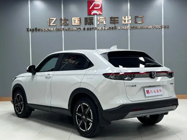 Honda Vezel — Фото автомобиля 4