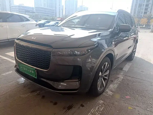 Фотография автомобиля — Li Auto ONE