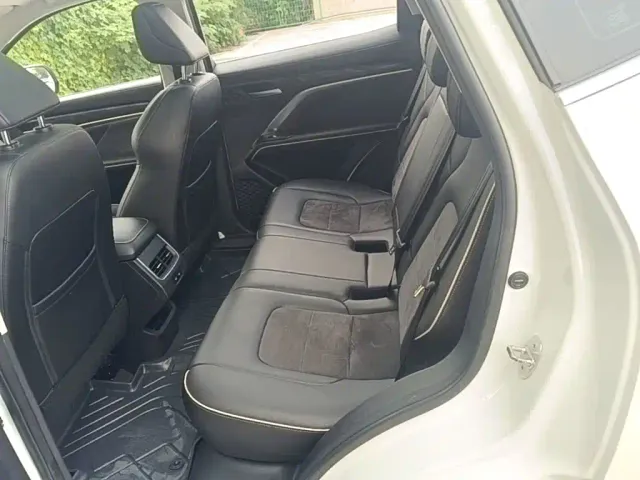 Haval H6 — Фото автомобиля 16