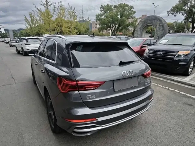 Audi Q3 — Фото автомобиля 8