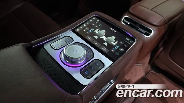 Genesis G90 Бензин 3.5 турбо AWD — Фото автомобиля 15