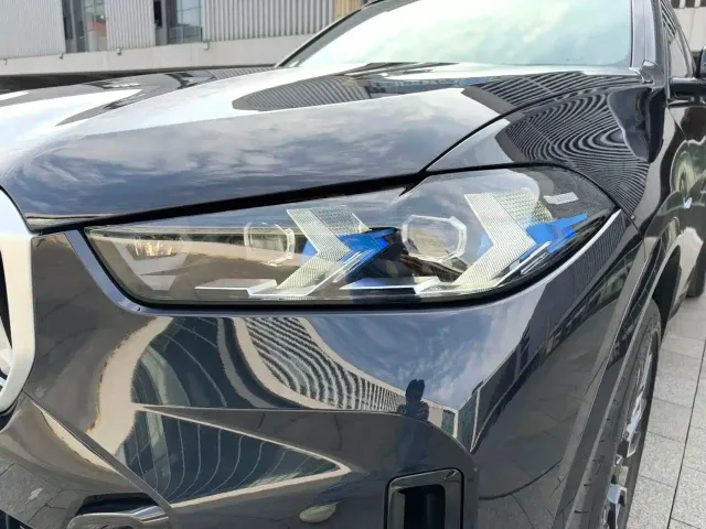 BMW X5 — Фото автомобиля 9