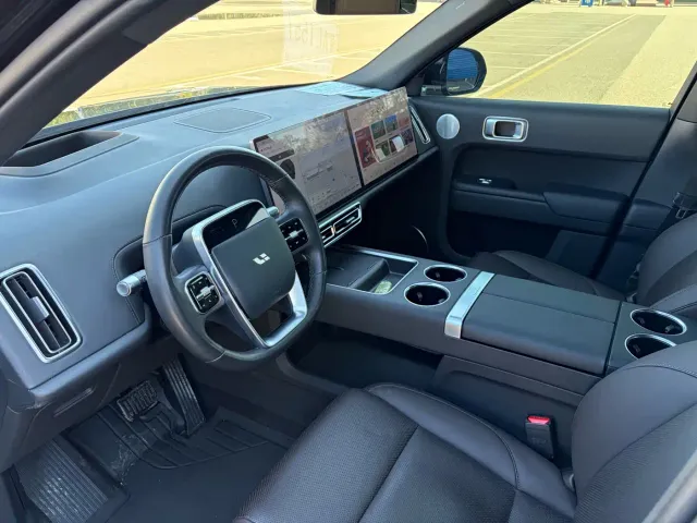 Li Auto Li L8 2023 Pro — Фото автомобиля 4