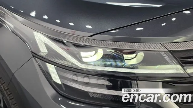 Kia Seltos New — Фото автомобиля 7