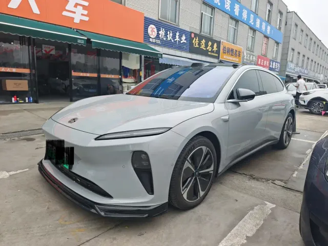 Фотография автомобиля — Nio ET5 Touring