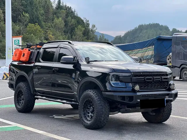 Ford Ranger — Фото автомобиля 3