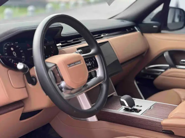 Land Rover Range Rover — Фото автомобиля 5