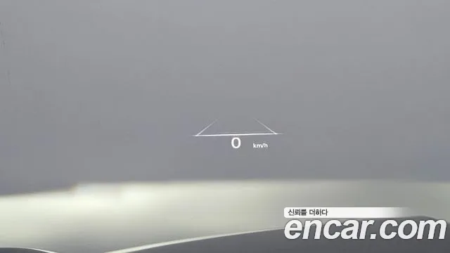 Genesis GV70 2.5T Бензин 2WD — Фото автомобиля 17