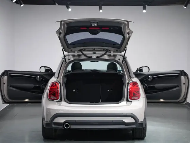 MINI Hatch — Фото автомобиля 4