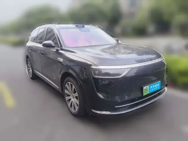 Aito M8 — Фото автомобиля 3
