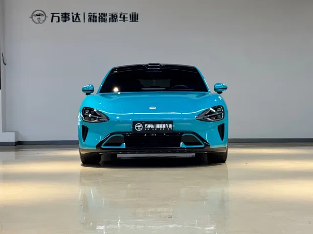 Xiaomi SU7 — Фото автомобиля 2