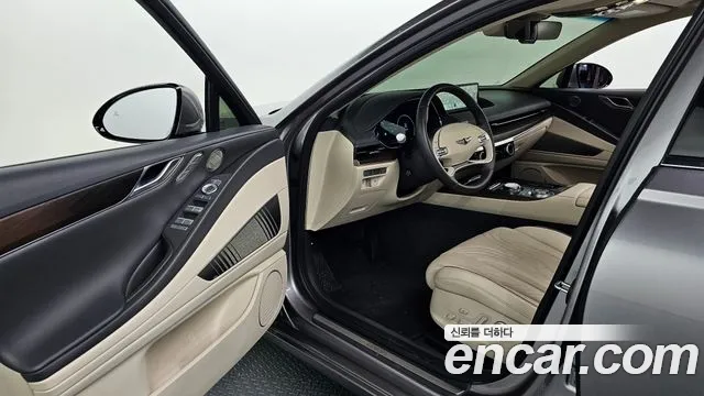 Genesis G80 RG3 — Фото автомобиля 10