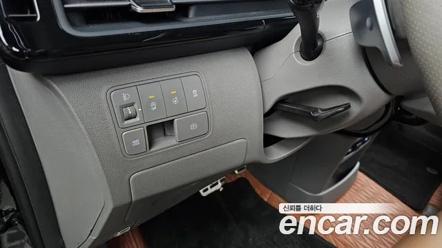 Hyundai Staria Staria 4WD Lounge 7 мест — Фото автомобиля 14