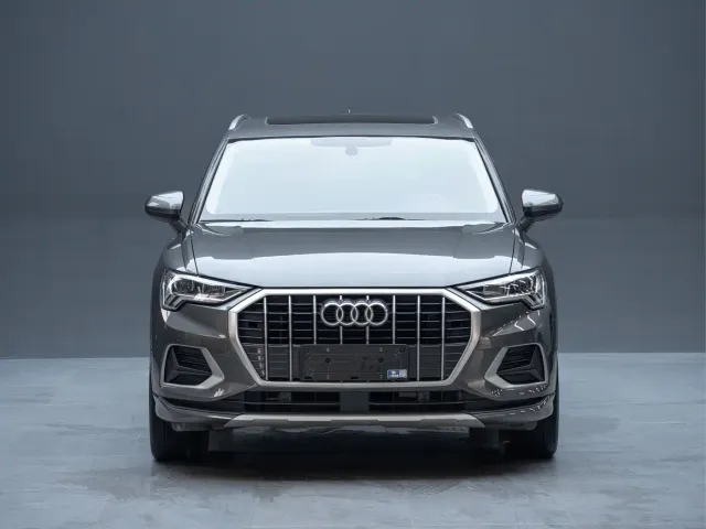 Audi Q3 — Фото автомобиля 4