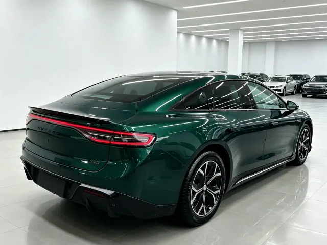 Luxeed S7 — Фото автомобиля 7
