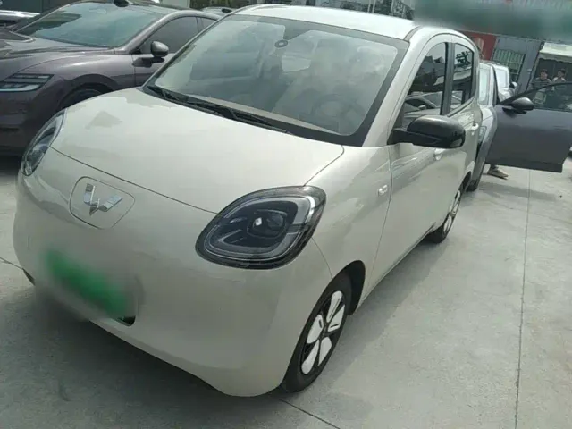Фотография автомобиля — Wuling Hongguang Mini EV
