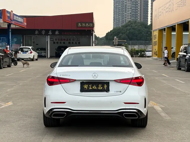 Mercedes-Benz C-Class — Фото автомобиля 18