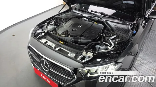 Mercedes-Benz E-Class W214 — Фото автомобиля 9