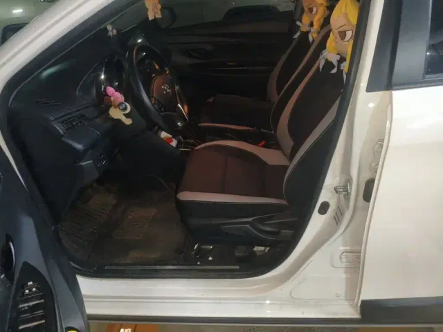 Toyota YARiS L Zhi Xuan — Фото автомобиля 16
