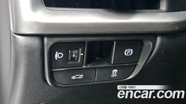 Hyundai Grandeur Grandeur (GN7) — Фото автомобиля 19