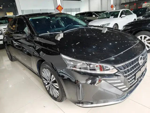 Nissan Teana — Фото автомобиля 7