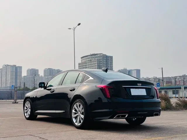 Cadillac CT5 — Фото автомобиля 9