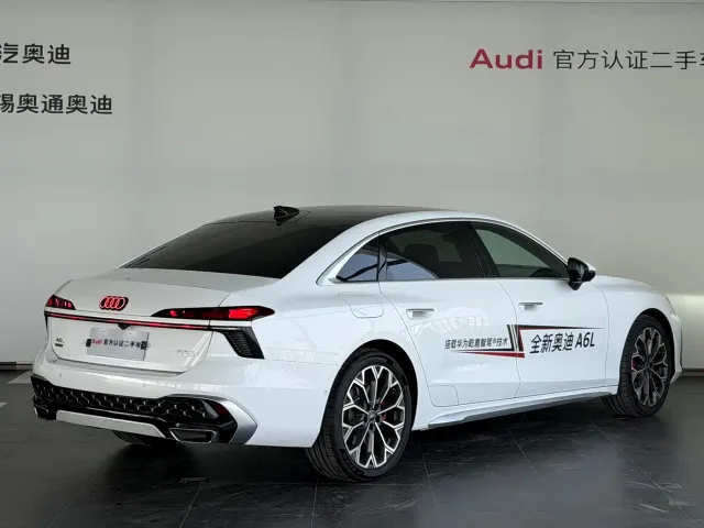 Audi A6L — Фото автомобиля 4