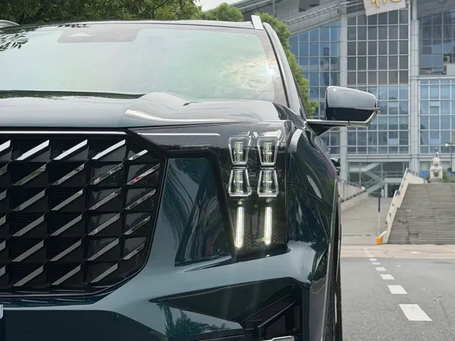 GAC Trumpchi GS8 — Фото автомобиля 22