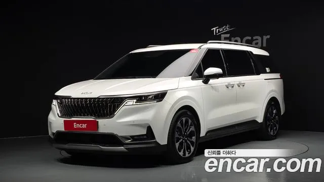 Фотография автомобиля — Kia Carnival 4th Gen