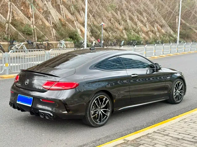 Mercedes-Benz C-Class AMG — Фото автомобиля 13