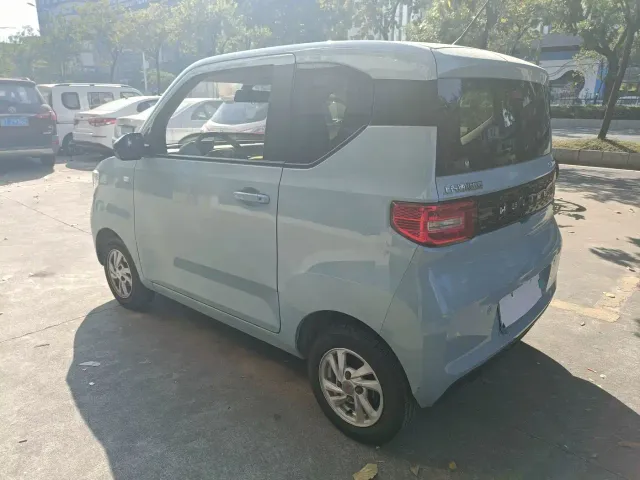 Wuling Hongguang Mini EV — Фото автомобиля 10
