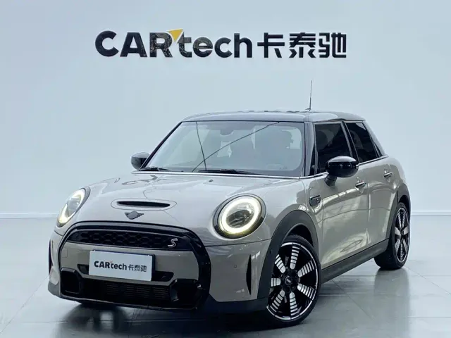 MINI MINI 2023 Facelift 2.0T COOPER S Artist 5-Door — Фото автомобиля 10