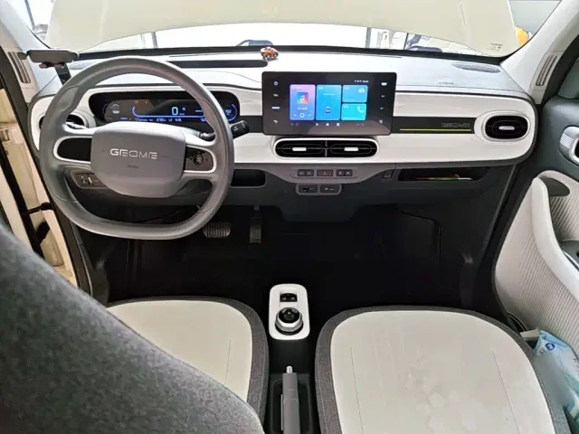 Geely Panda — Фото автомобиля 9