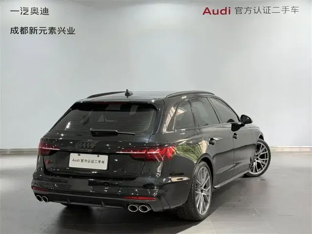 Audi S4 — Фото автомобиля 4