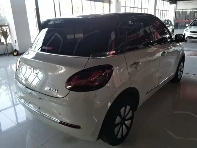 Wuling Bingo — Фото автомобиля 6