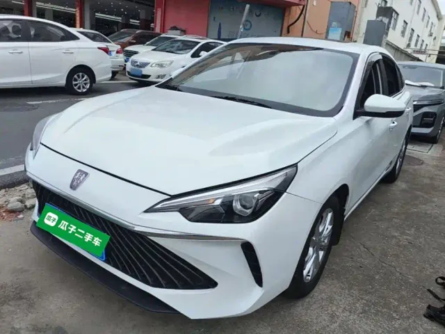 Фотография автомобиля — Roewe i5