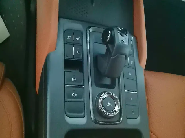 Haval H9 — Фото автомобиля 6
