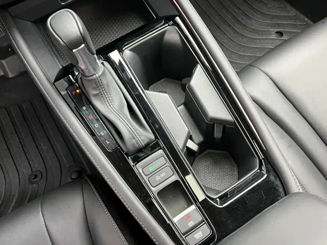 Honda Accord — Фото автомобиля 17