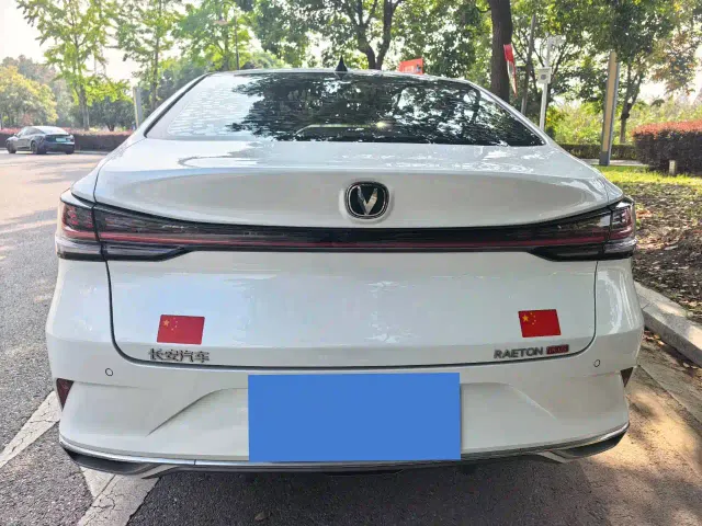 Changan Raeton Plus — Фото автомобиля 5