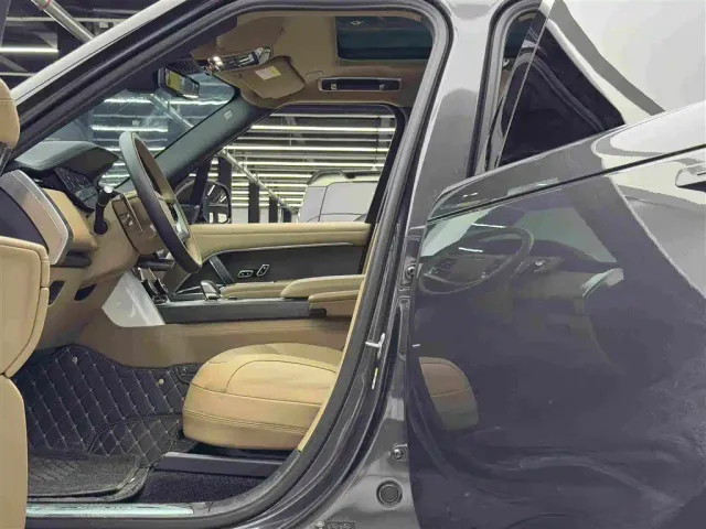Land Rover Range Rover — Фото автомобиля 8