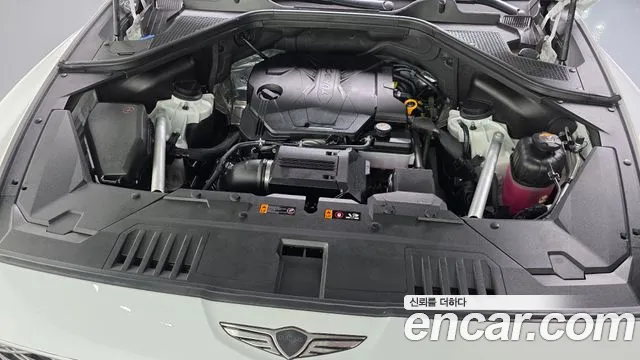 Genesis GV80 — Фото автомобиля 9