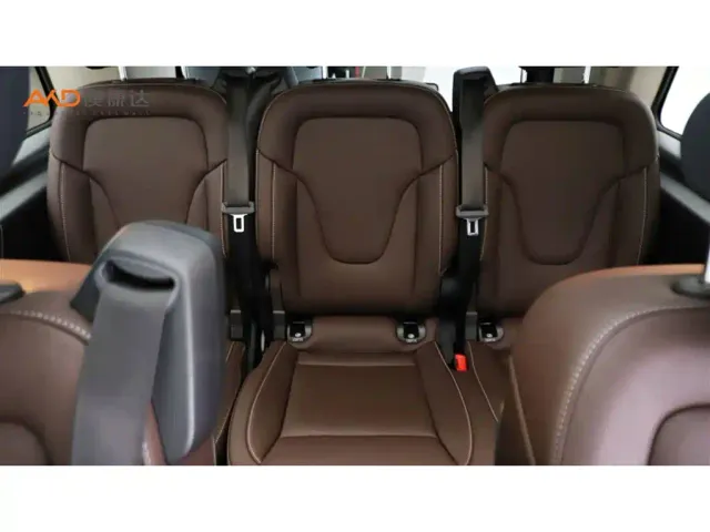Mercedes-Benz V-Class — Фото автомобиля 9