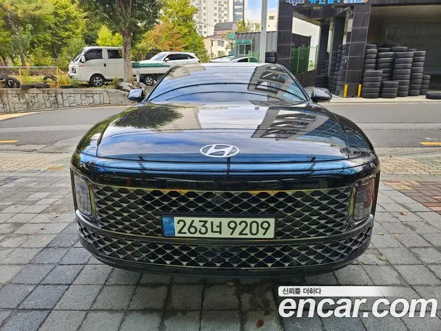 Фотография автомобиля — Hyundai Grandeur GN7