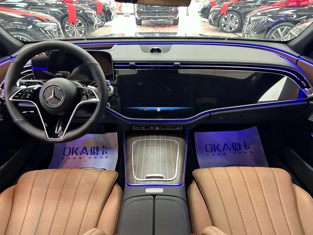 Mercedes-Benz E-Class — Фото автомобиля 13