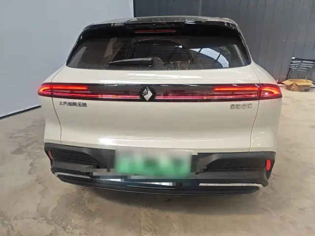 Baojun Yunhai — Фото автомобиля 5