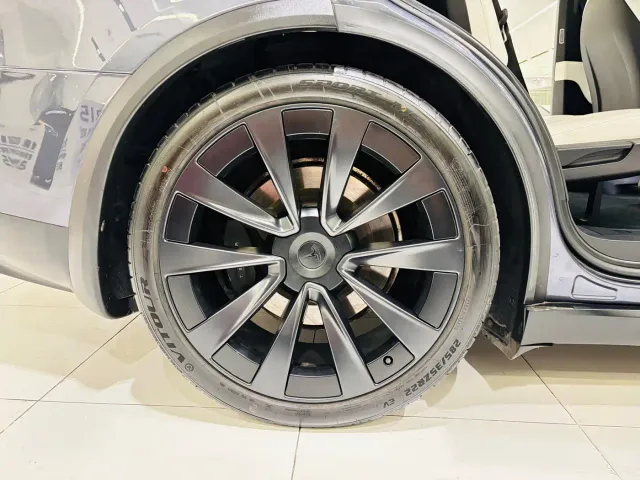 Tesla Model X 2023 Dual Motor All-Wheel Drive Edition — Фото автомобиля 22
