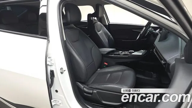 Kia EV6 — Фото автомобиля 11